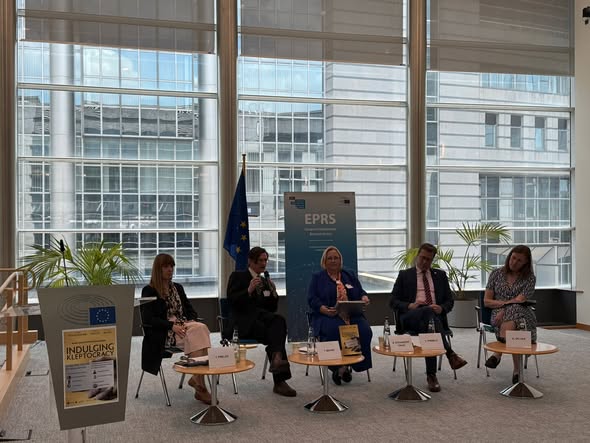 CAS SEE Researchers Present Preliminary Findings on Corrosive Capital at European Parliament and Europe’s Futures Symposium
