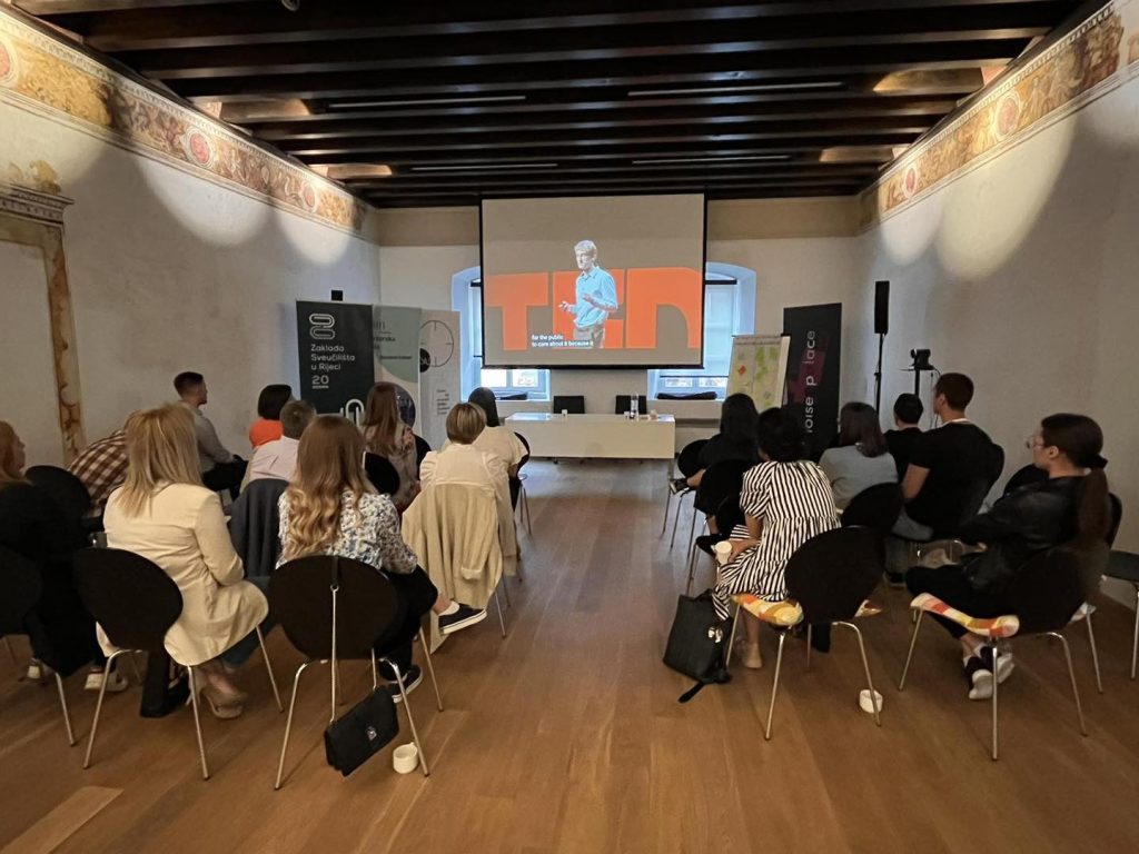 Workshop: Learning to Successfully Communicate Science